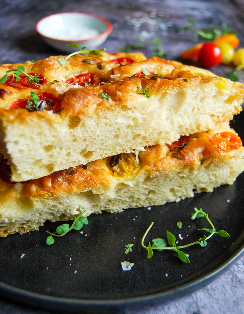 Easy Focaccia Bread with cherry tomatoes and thyme - Something Sweet ...