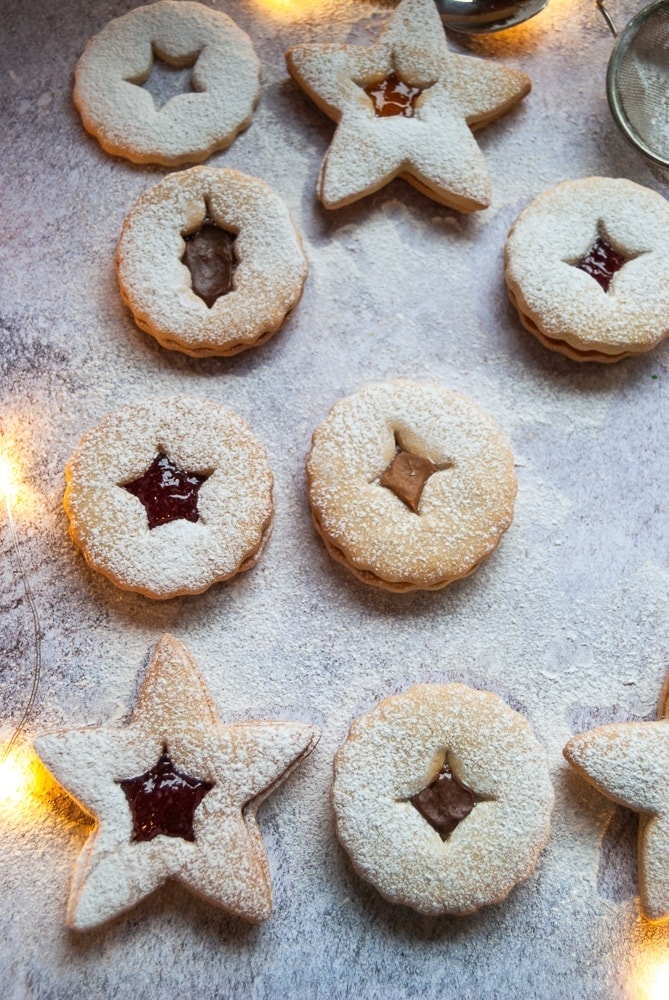 Christmas Linzer Cookies - Something Sweet Something Savoury