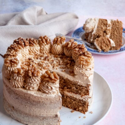 Coffee and Walnut Cake