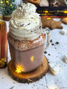 Best Slow cooker hot chocolate - Something Sweet Something Savoury