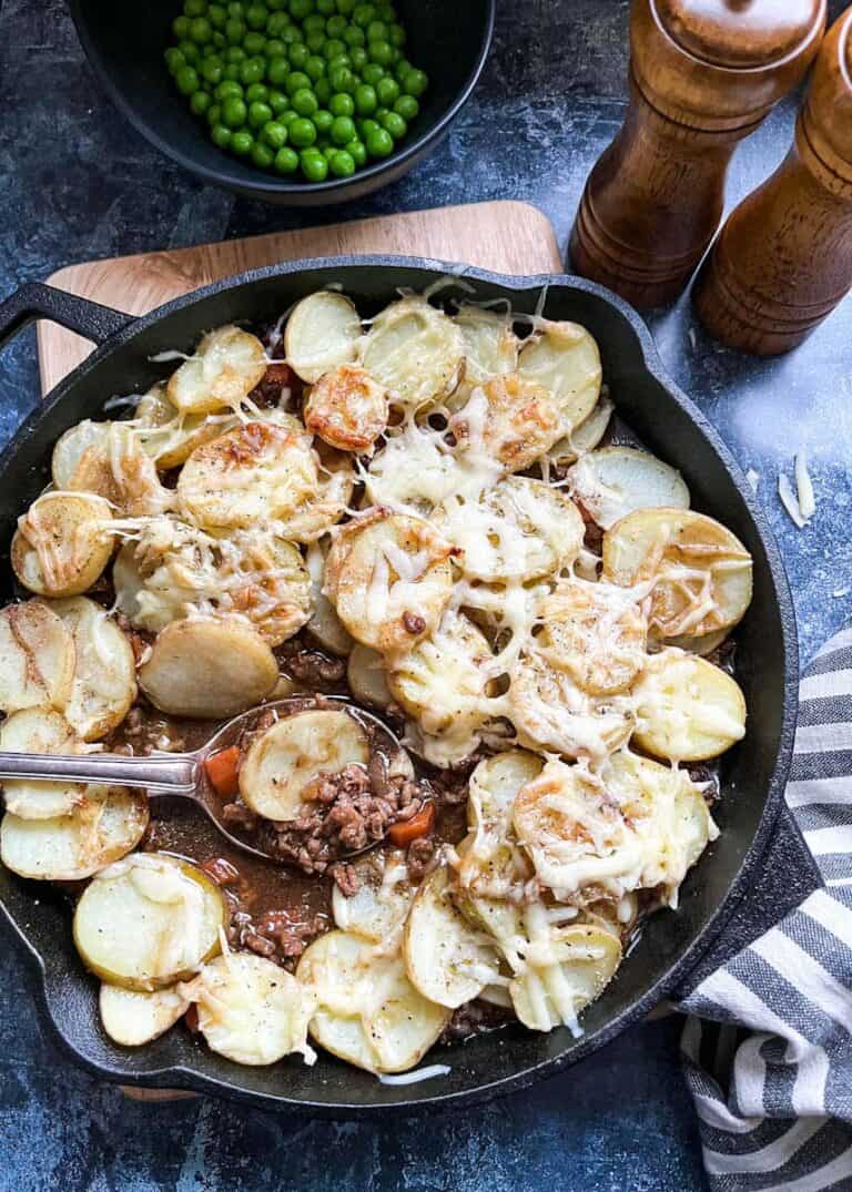 quick and easy minced beef hotpot - Something Sweet Something Savoury