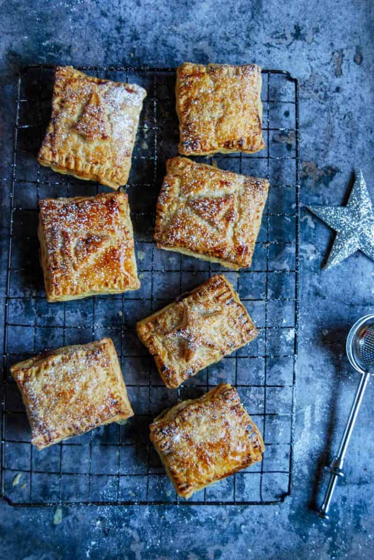 puff-pastry-mince-pies-something-sweet-something-savoury